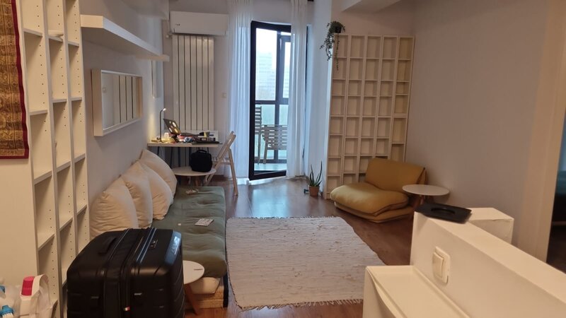 Bucur Obor , 2 minute metrou