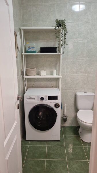 Bucur Obor , 2 minute metrou