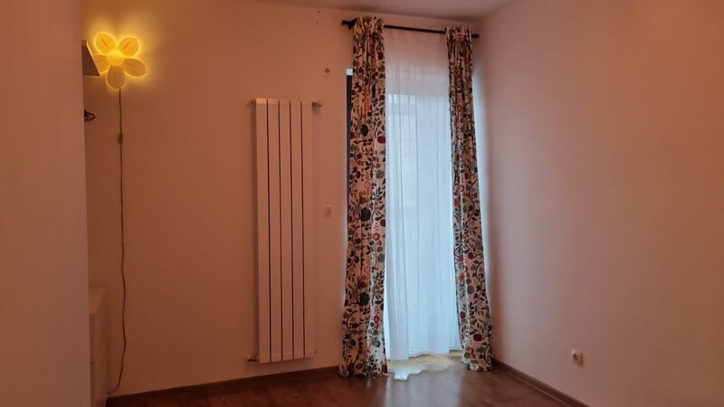 Bucur Obor , 2 minute metrou