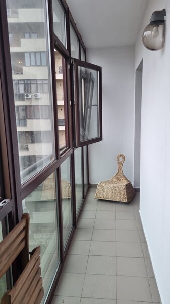 Bucur Obor , 2 minute metrou