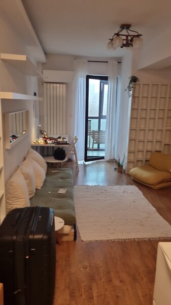 Bucur Obor , 2 minute metrou